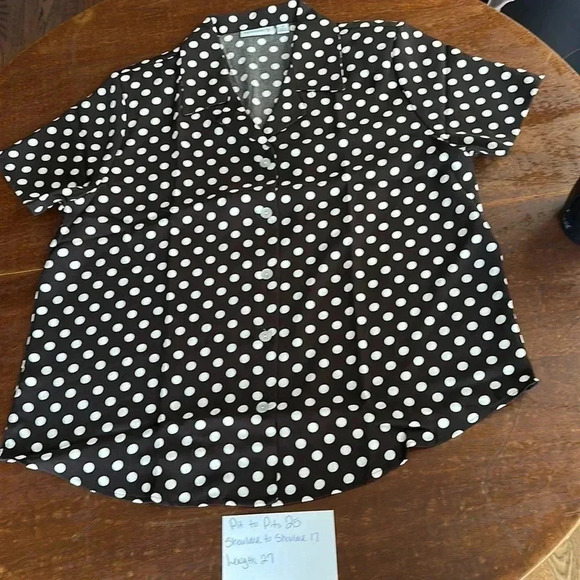New Susan Grave Brown & Cream Polk Dot Mother of Pearl Top Size 1X - Picture 3 of 5